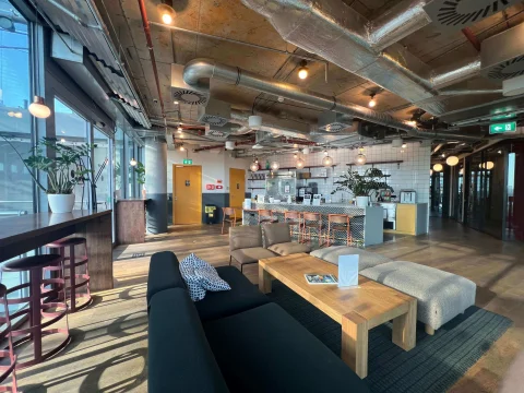 Ausschnitt des Büros aus Berlin.